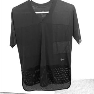 Women’s Nike Dri-fit jersey work out shirt. Bundle